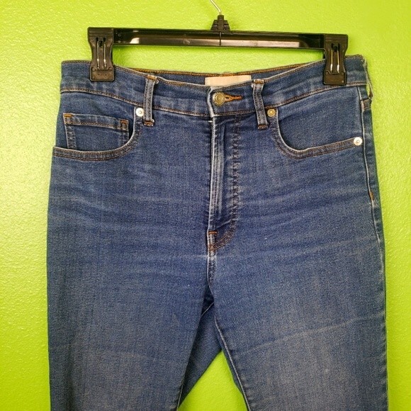 Everlane Women's High Rise Comfy Stretchy Denim Tappered Jeans SZ 28 Reg - Picture 10 of 10